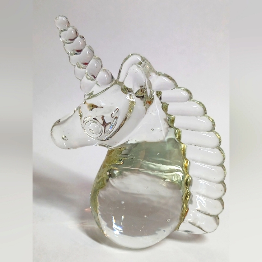 Art Glass Unicorn Paperweight Figurine Vintage Paperweight